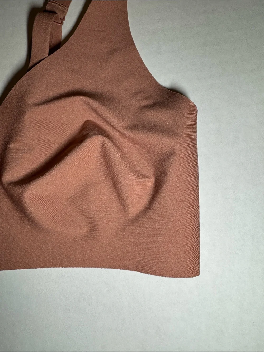 Bombas No Show Plunge Bralette Cocoa Plum size Medium